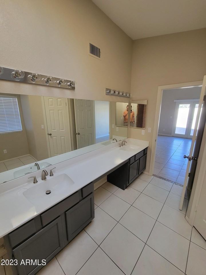 6320 W Shaw Butte Dr - Photo 4 of 27