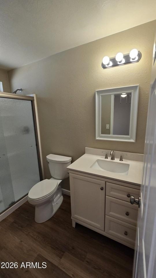 5128 W Surrey Ave - Photo 4 of 30