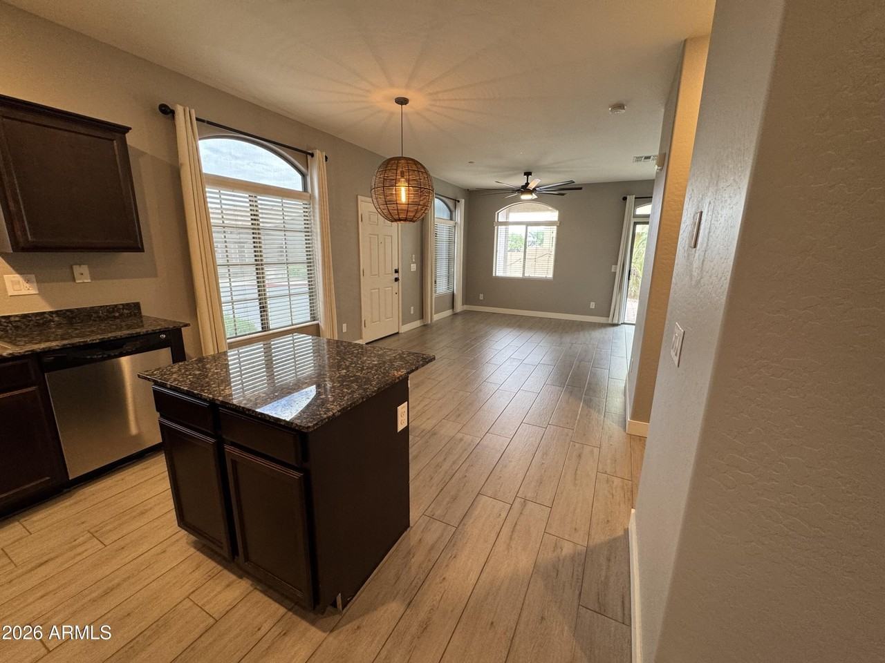 2725 E Mine Creek Rd #1176 - Photo 6 of 49