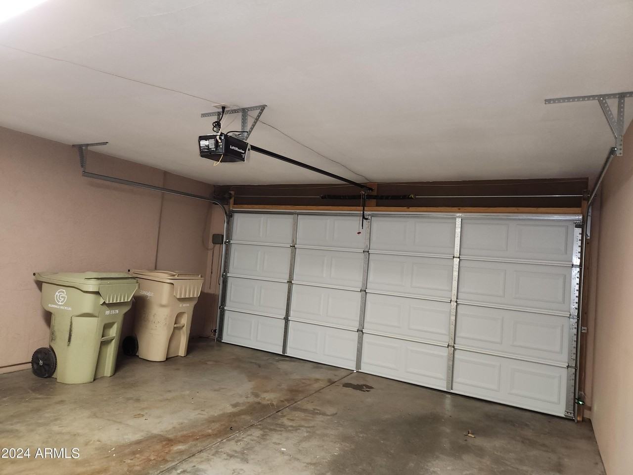 5117 W Acoma Dr - Photo 3 of 15