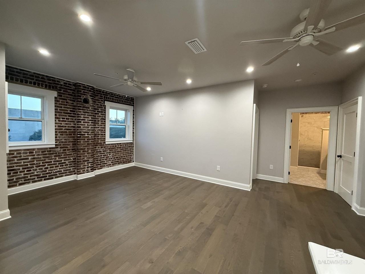 102 N Alston St #203 - Photo 4 of 15