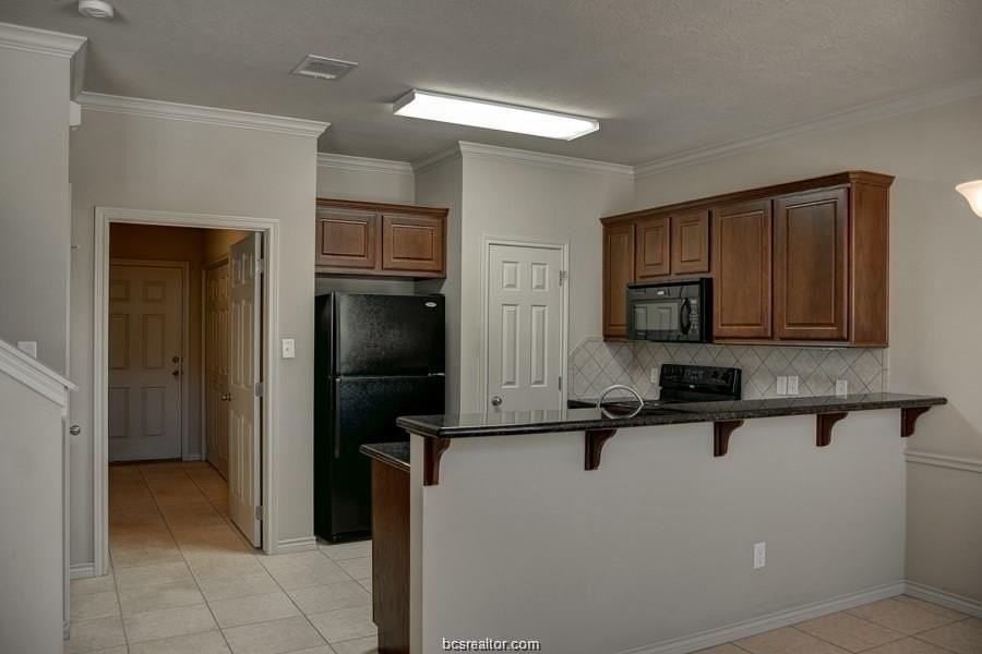 146 Forest Dr - Photo 6 of 14