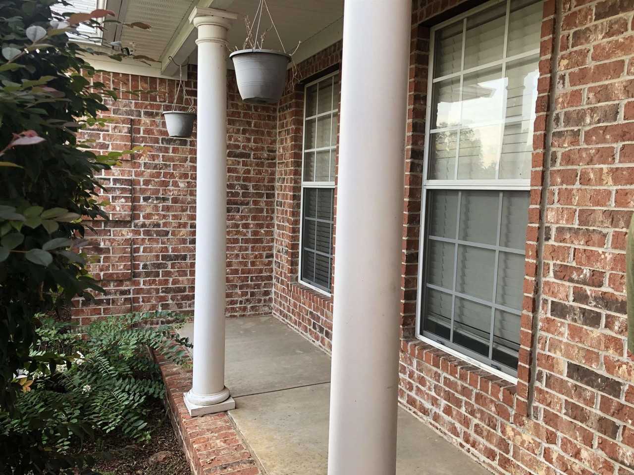 2830 York Ln - Photo 3 of 15