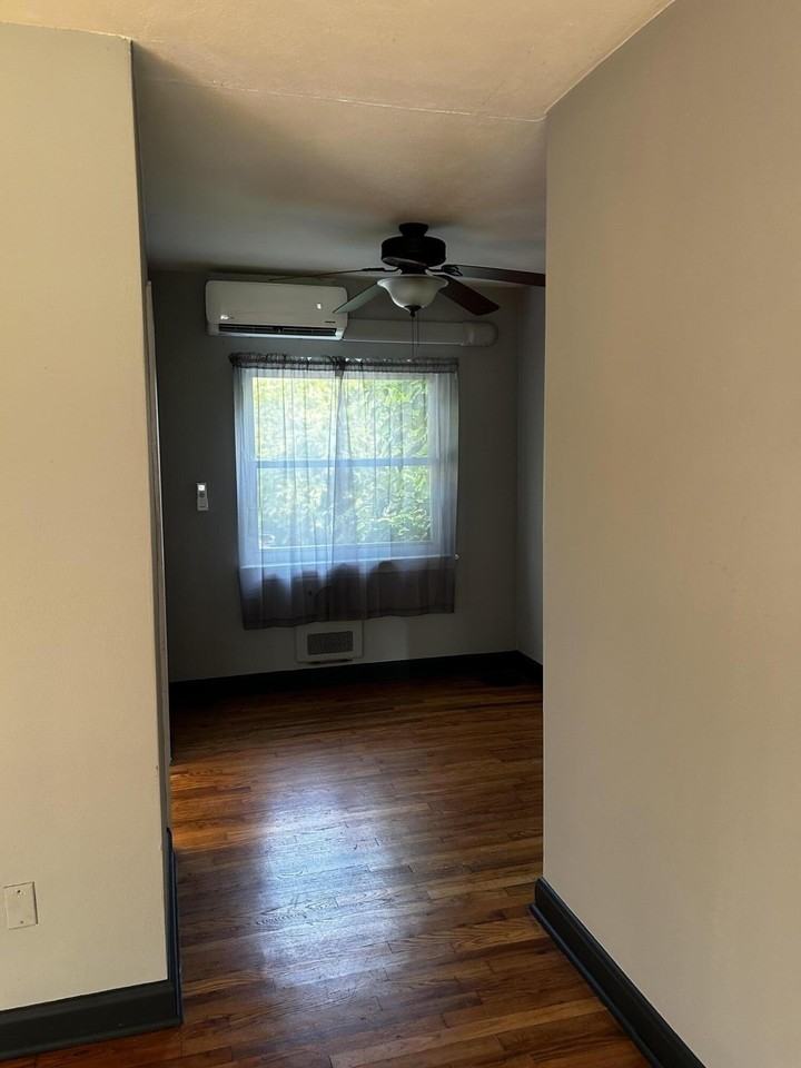 4201 Tacoma Ave #2 - Photo 6 of 9