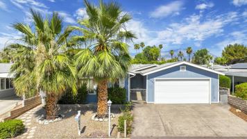 featured image of 74647 Azurite Cir E