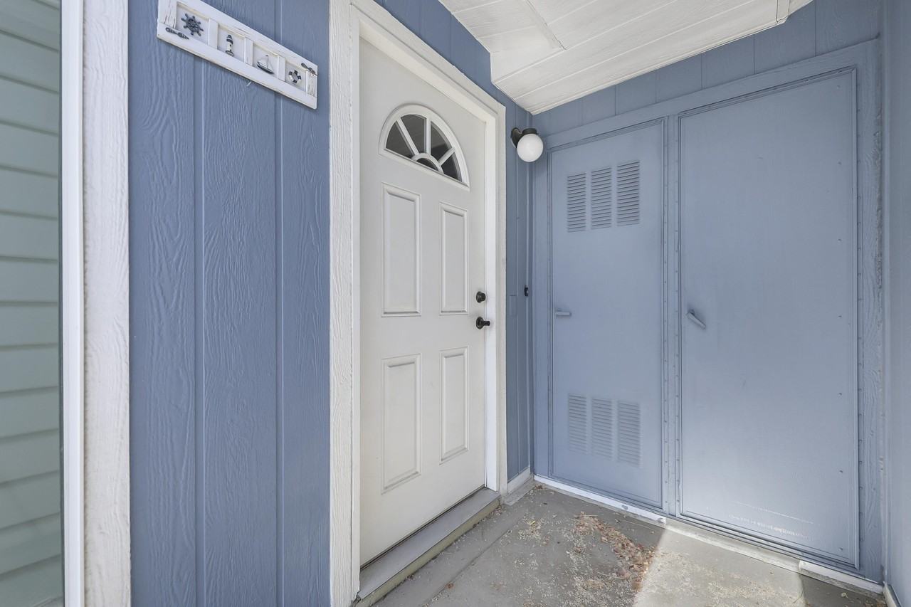 74647 Azurite Cir E - Photo 3 of 31