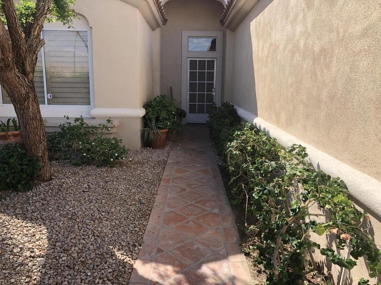 78989 Apricot Ln - Photo 2 of 13
