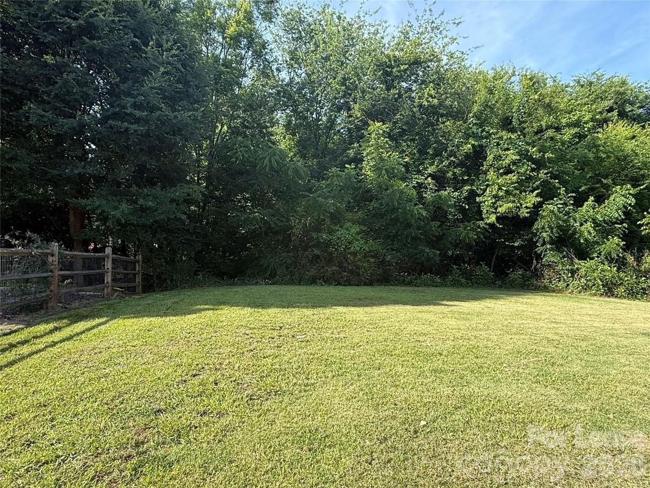 5103 Stowe Derby Dr - Photo 3 of 14
