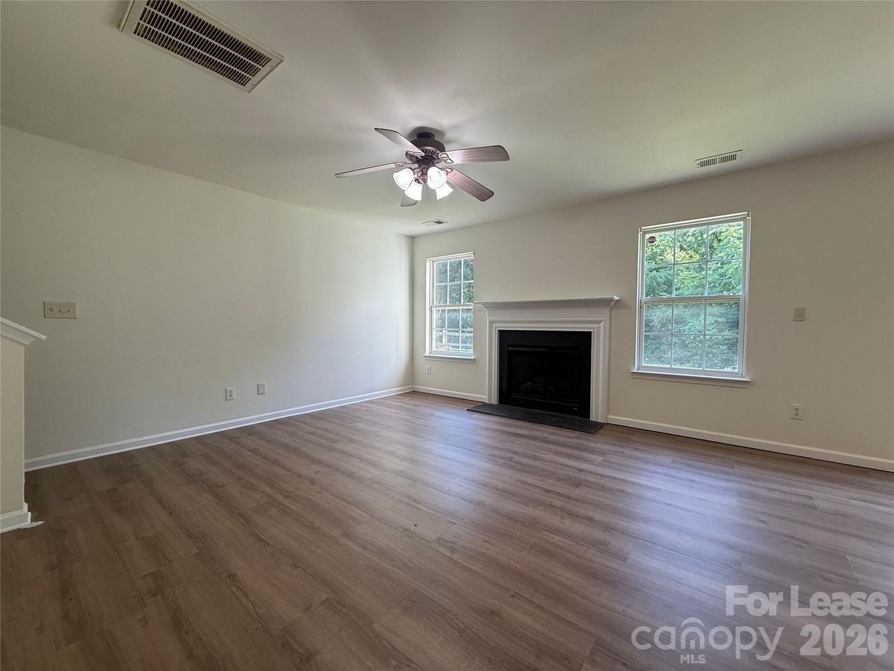 5103 Stowe Derby Dr - Photo 5 of 14