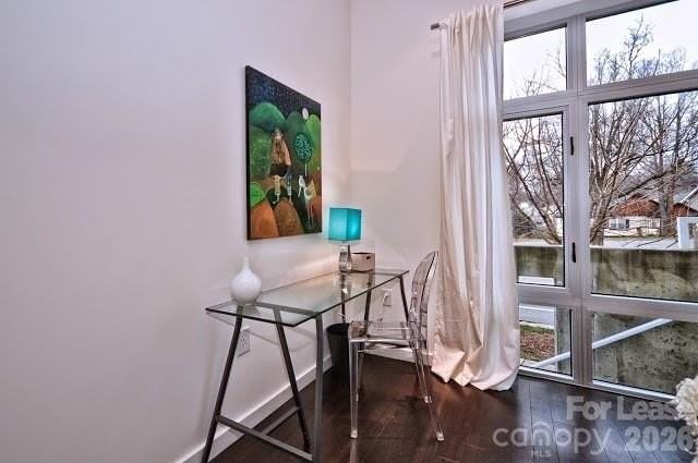 318 Viburnum Way Ct - Photo 4 of 35