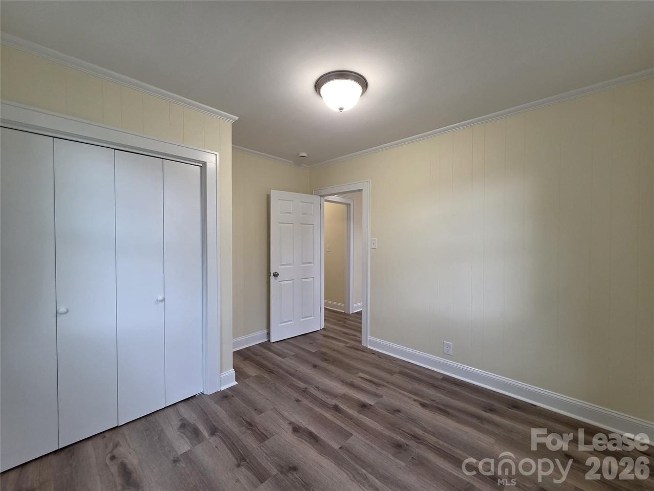 6400 Bringle Ferry Rd - Photo 7 of 13