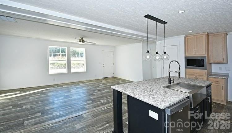 5433 King Wilkinson Rd - Photo 3 of 23