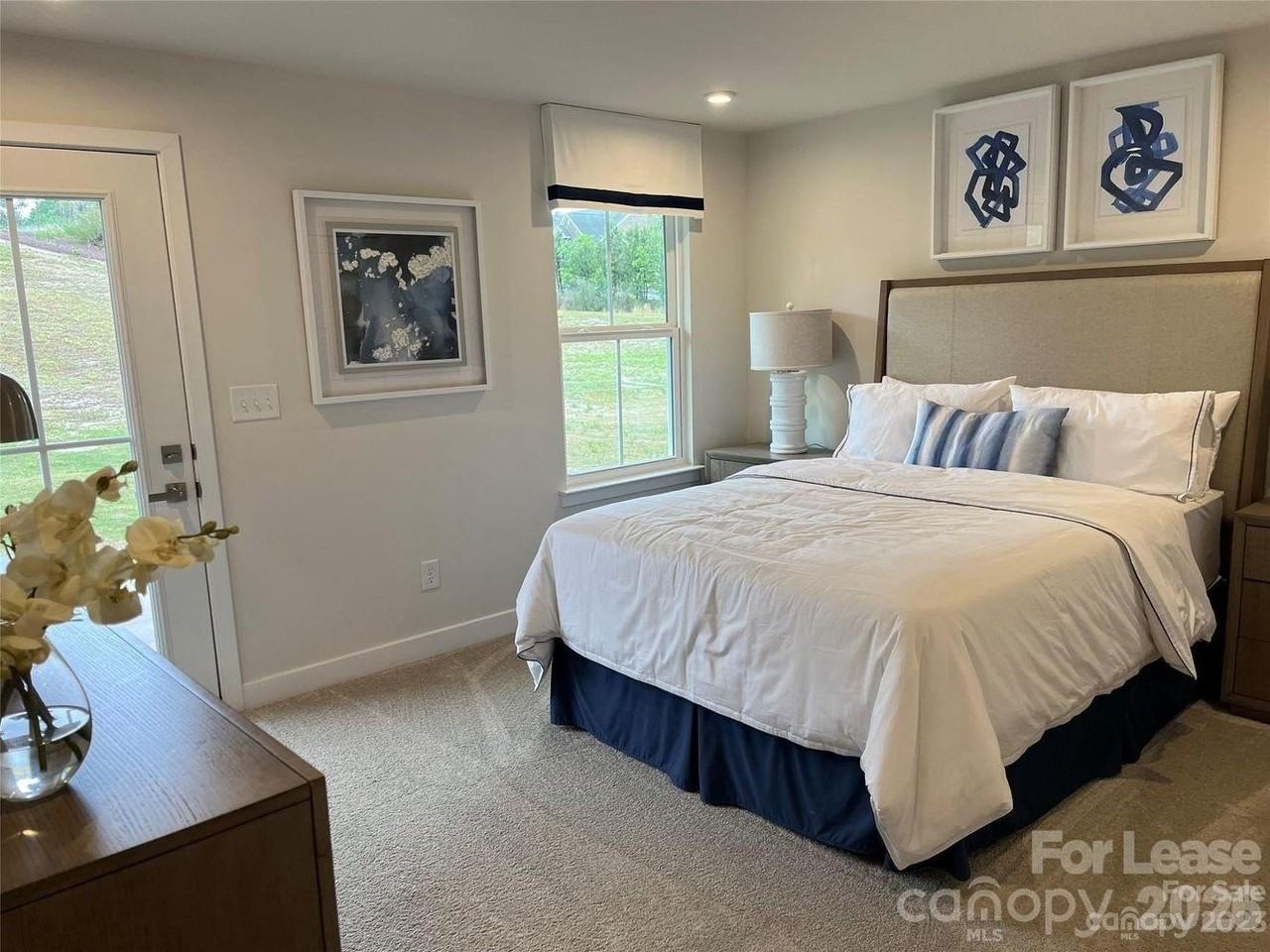 414 Lahinch Dr #5 - Photo 3 of 18