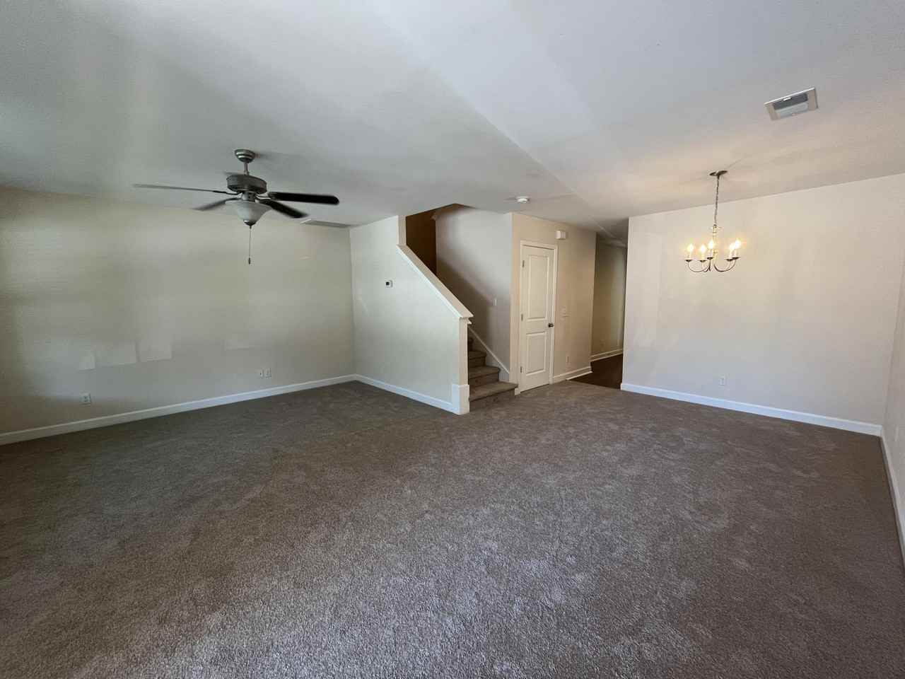 479 Truman Dr - Photo 3 of 12