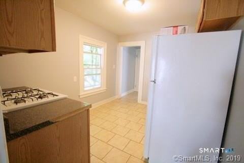 683 Washington Ave #2 - Photo 3 of 8