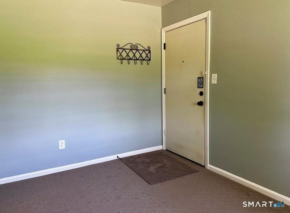 34 Bradbury Rd #2C - Photo 2 of 5