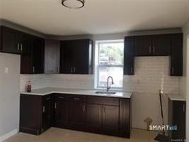 featured image of 332 Baldwin St #2R
