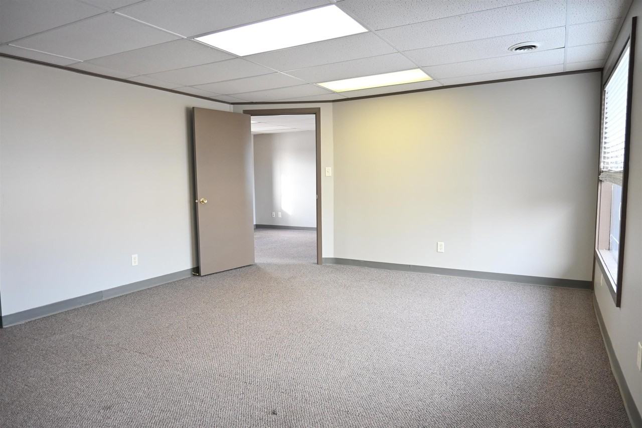 3440 Church St - Photo 6 of 9