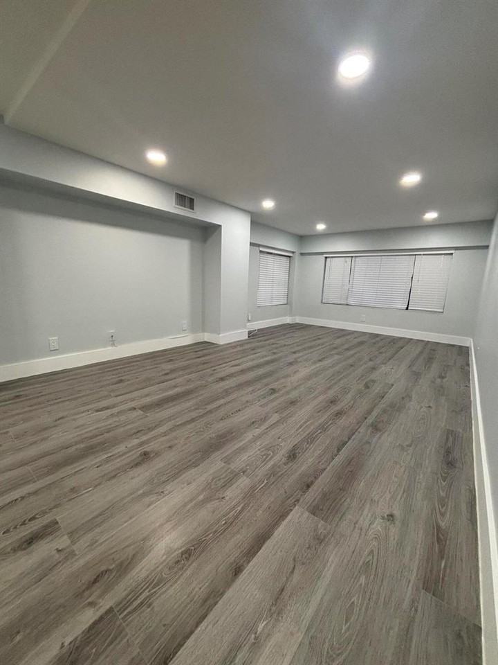 4725 Southwest 62nd Avenue #103 - Photo 2 of 7