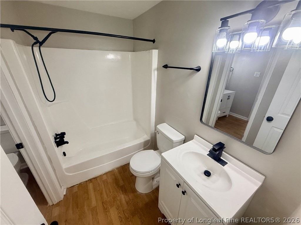 2346 Lake Ave - Photo 5 of 9
