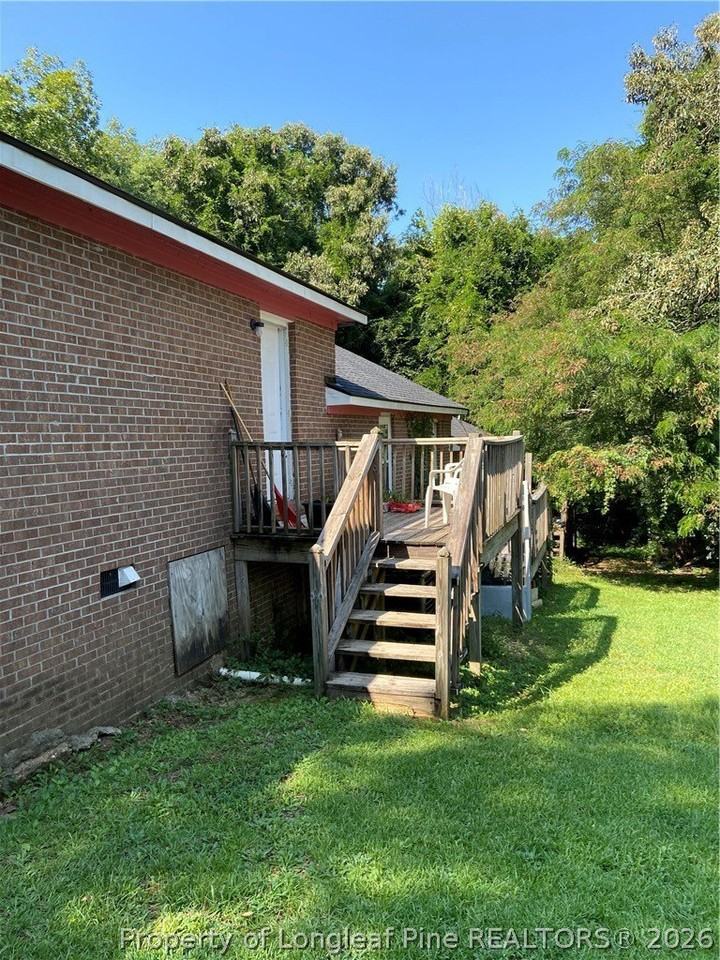 1811 Powatan St - Photo 2 of 2