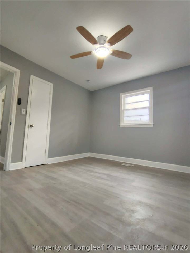 1306 Grace St - Photo 3 of 17