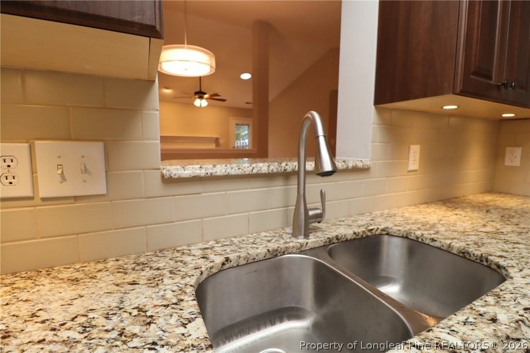 12305 Harcourt Dr - Photo 6 of 42
