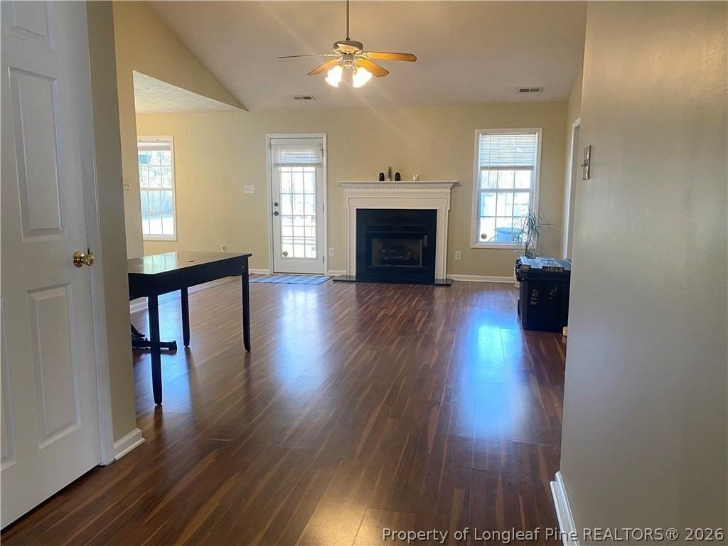675 Americana Dr - Photo 5 of 18