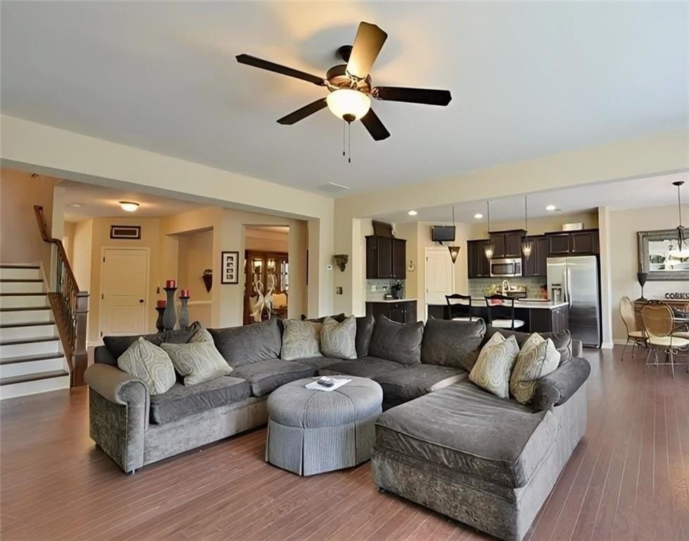 8455 Village School Dr - Photo 4 of 25