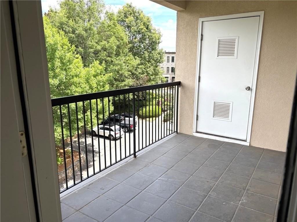 3636 Habersham Rd Nw #1401 - Photo 4 of 27