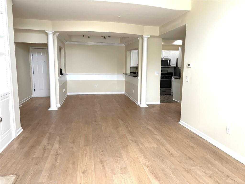 3636 Habersham Rd Nw #1401 - Photo 5 of 27