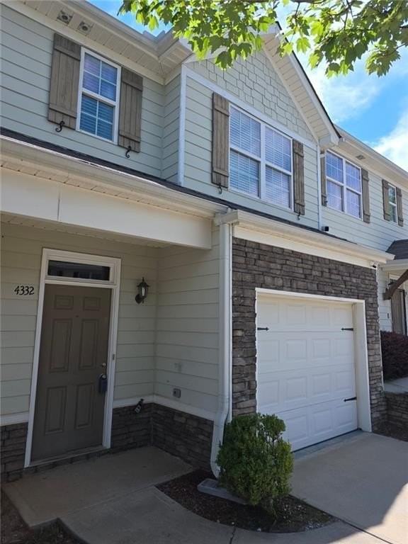 4332 Park Gate Dr #175 - Photo 2 of 24