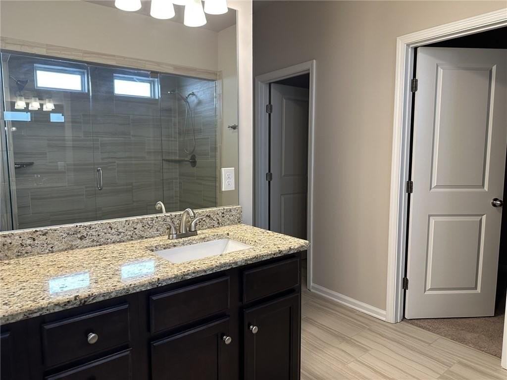2439 Ivy Meadow Ln - Photo 4 of 11