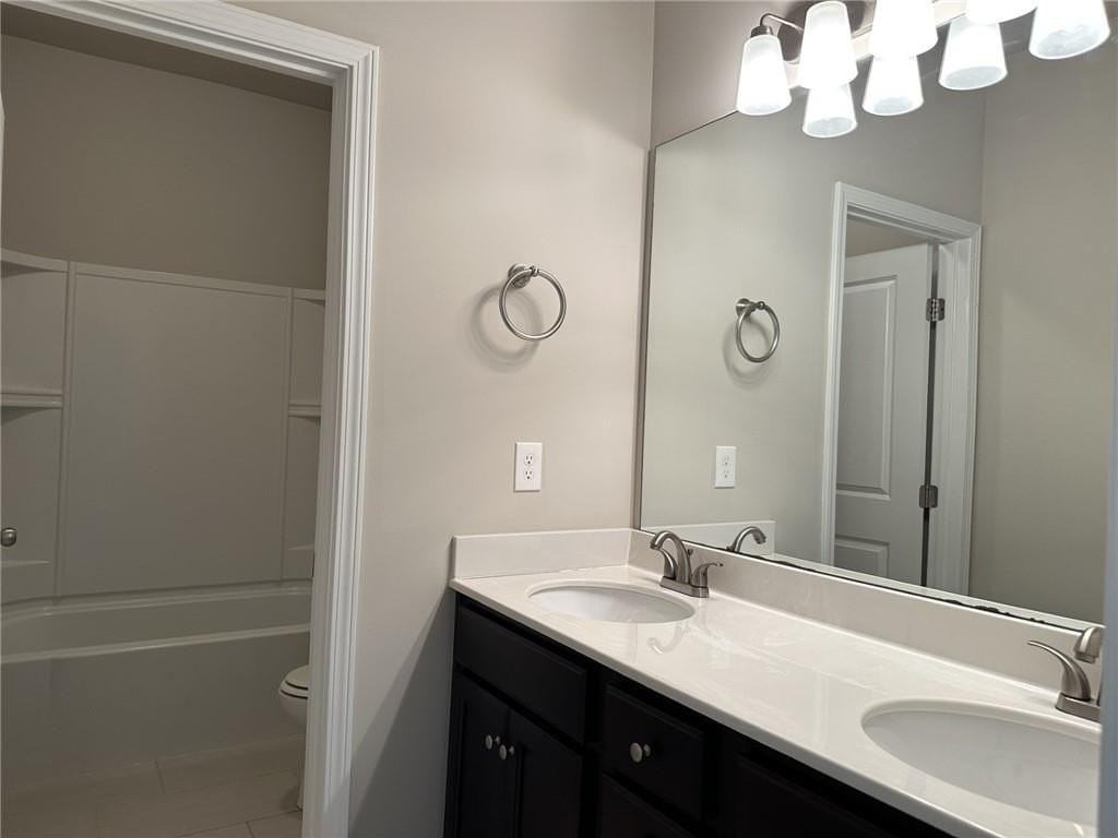 2439 Ivy Meadow Ln - Photo 5 of 11