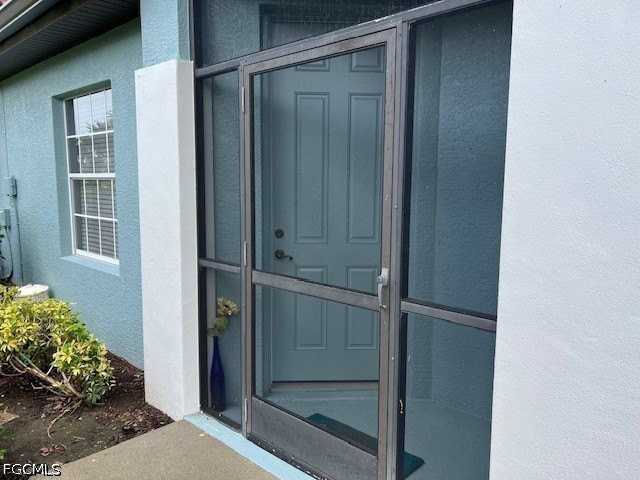 10541 Diamante Way - Photo 4 of 34