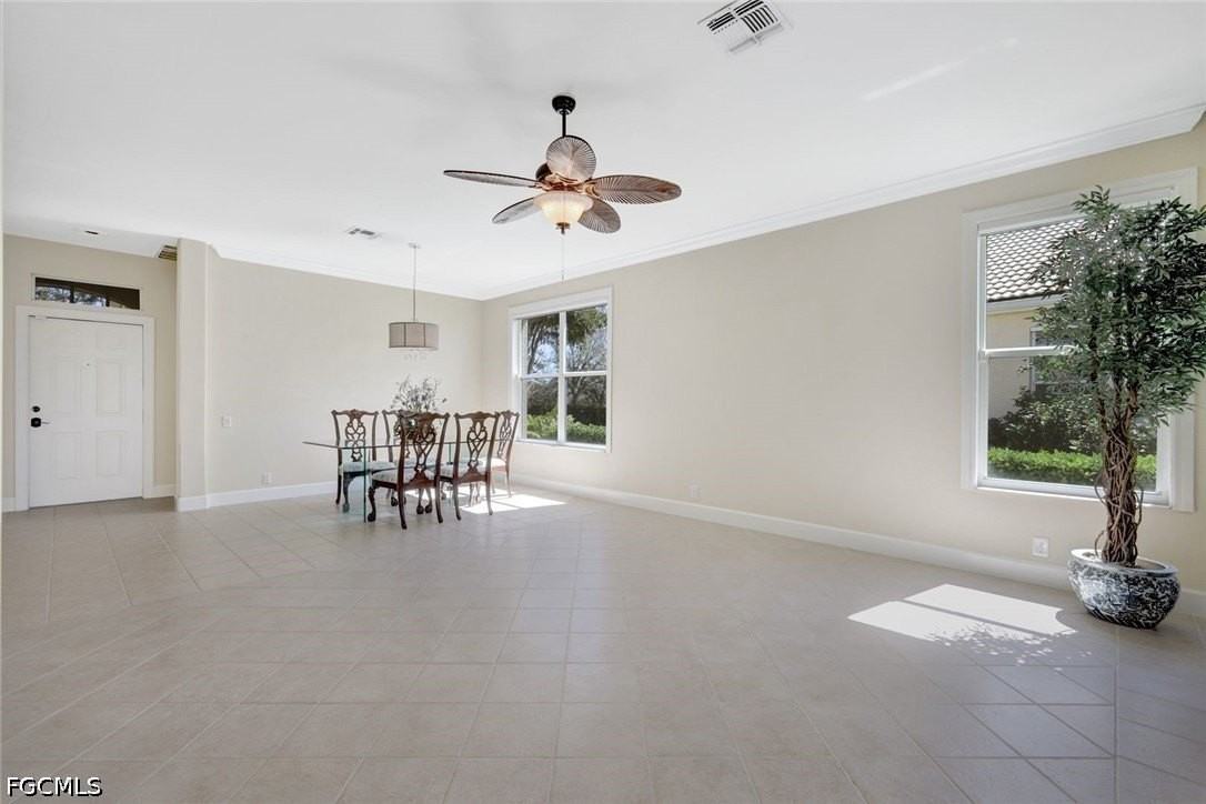 8777 E Bay Cir - Photo 5 of 24
