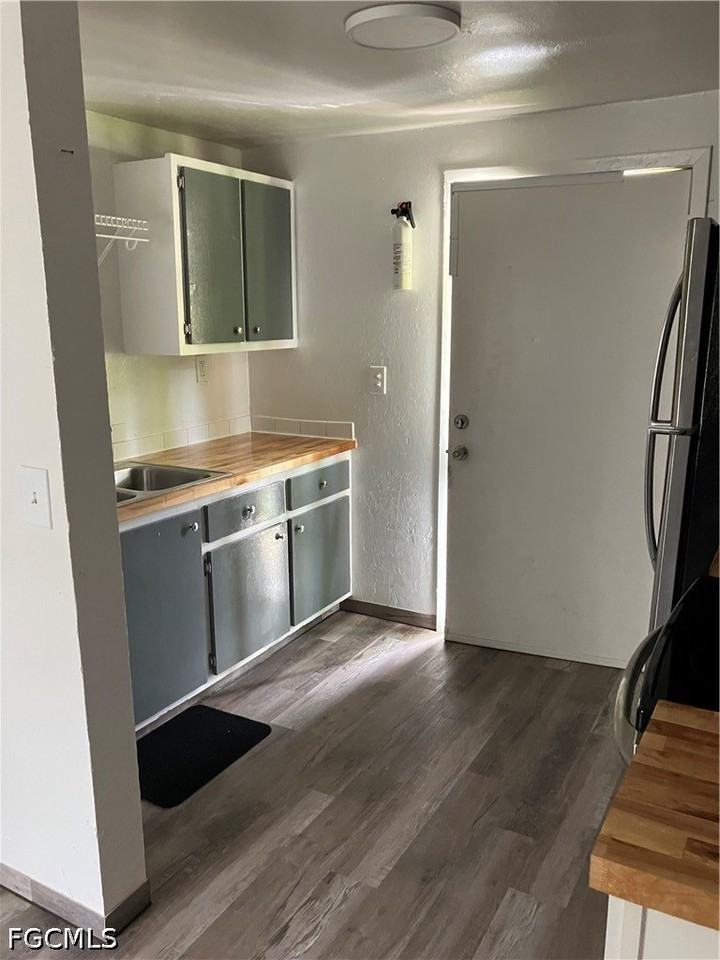 1712 Pacific Ave #1714 - Photo 4 of 7
