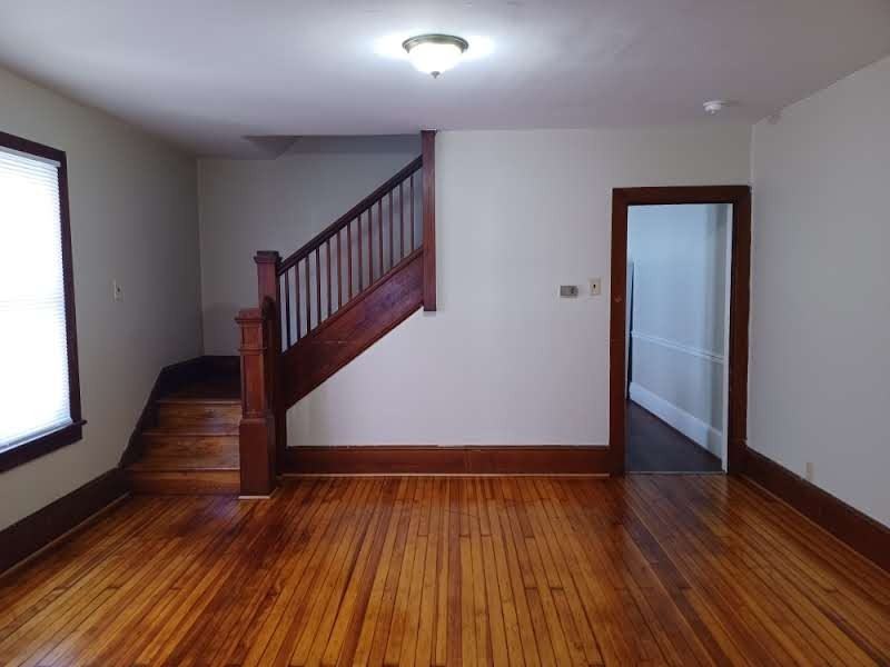346 Gray Ave #1 - Photo 4 of 12