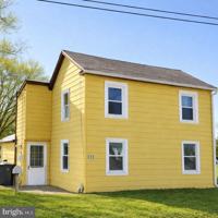 featured image of 371 Bailey St