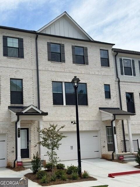 2829 Rosehall Way - Photo 2 of 24