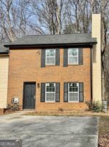 945 Silverwood Dr - Photo 1 of 1