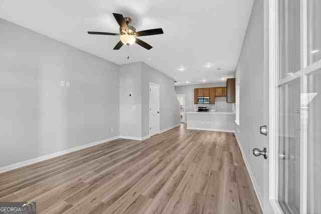 5 Crown St - Photo 3 of 26