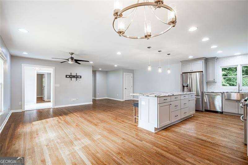 2470 Landeau Cir - Photo 7 of 25