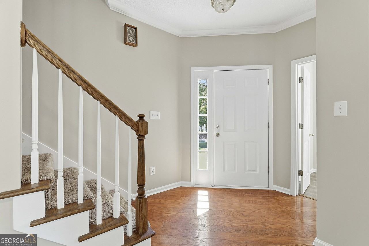 130 S Fairfield Dr - Photo 5 of 33