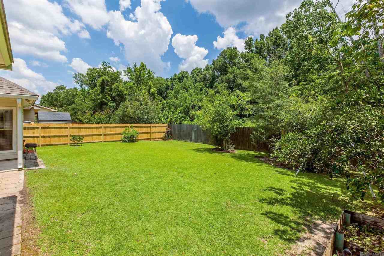 9319 Boone Dr - Photo 4 of 18