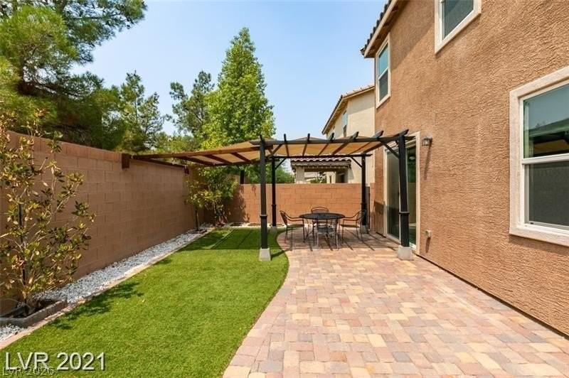 5475 Ordesa Valley Rd - Photo 7 of 35