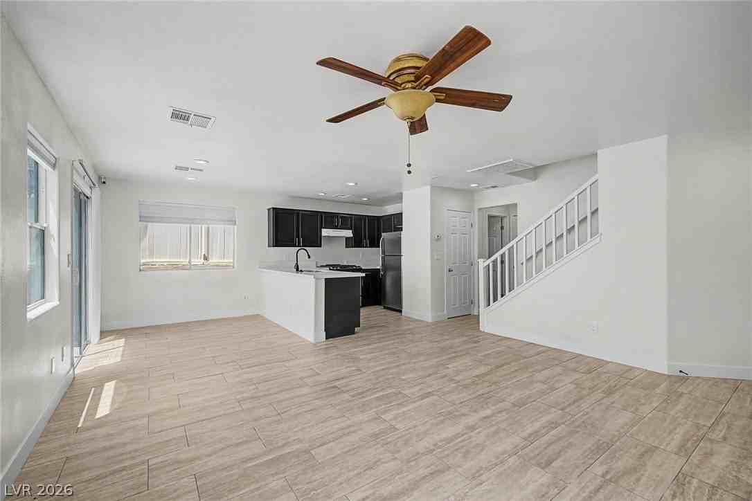 8168 New Leaf Ave - Photo 3 of 24