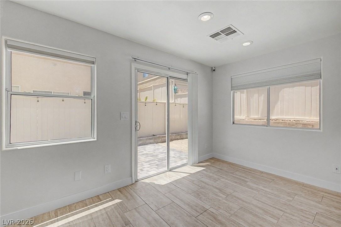 8168 New Leaf Ave - Photo 5 of 24