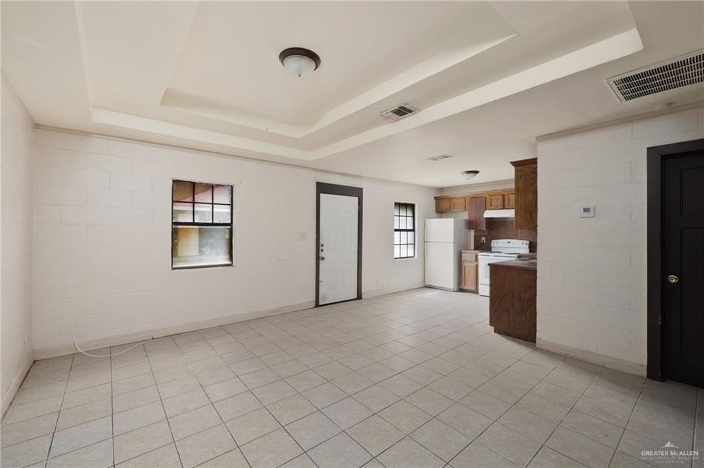 301 Elida St - Photo 3 of 15