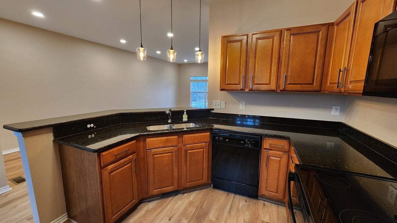 1545 Cass Lake Rd #6 - Photo 7 of 21